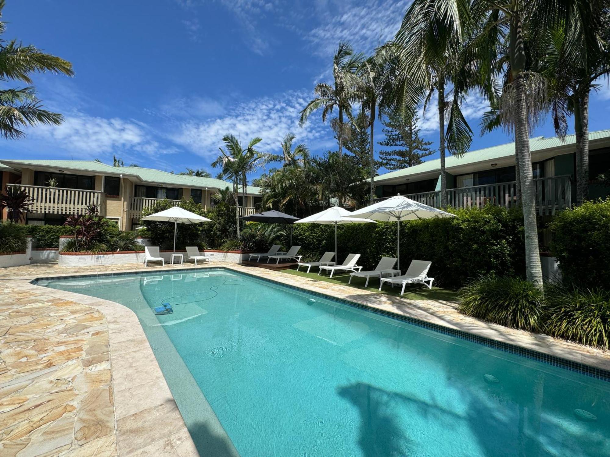 Ulysses - Heated Pool Walk To Town & Beach Leilighet Byron Bay Eksteriør bilde